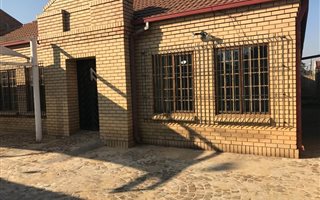 500 m² Office Space in Pollak Park
