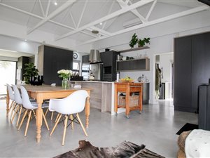 3 Bed House in Wild Olive Estate