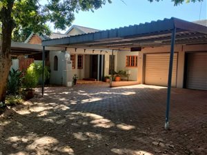 3 Bed House in Vaalwater