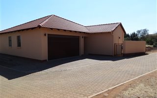 2 Bedroom House in Xanadu