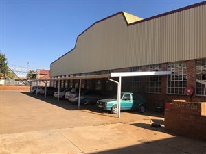 2340 m² Industrial space in Waltloo