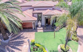 4 Bedroom House in Sunward Park