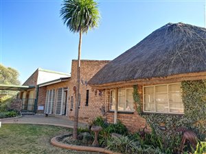 4 Bed House in Klerksdorp