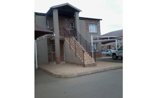 2 Bedroom House in Protea Glen