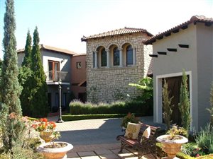 4 Bed House in Boardwalk Manor