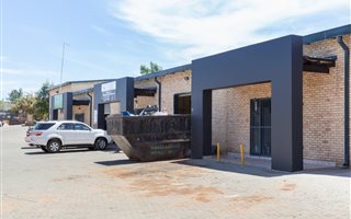 205 m² Industrial space in Honeydew
