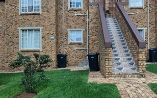 3 Bedroom Apartment in Strubens Valley
