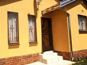 2 Bed House in Protea Glen