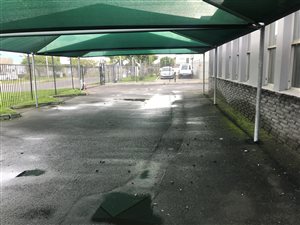 1860 m² Industrial space in Airport Industria