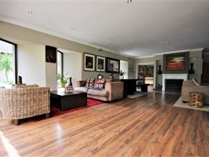 3 Bed House in Sunninghill