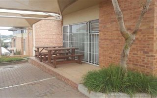 360 m² Industrial space in Barbeque Downs