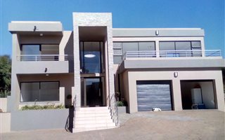 4 Bedroom House in Murrayfield