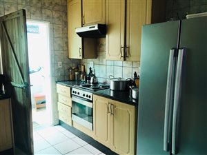3 Bed Townhouse in Bedford Gardens