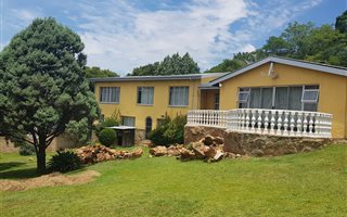 3 Bedroom House in Floracliffe