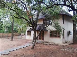 6 Bed House in Lephalale (Ellisras)