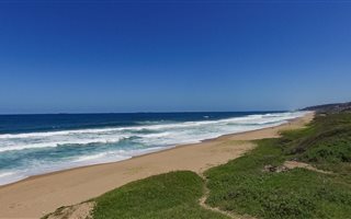 1348 m² Land available in La Mercy