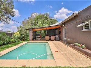 4 Bed House in Sydenham