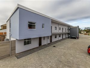 2 Bed Apartment in Walmer