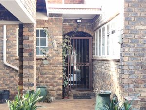 3 Bed Townhouse in Brackenhurst