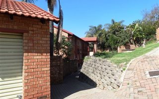 3 Bedroom Townhouse in Waterkloof Park