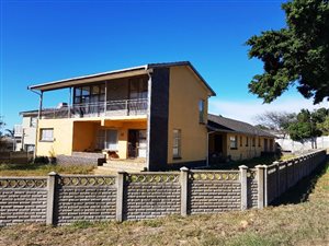 4 Bedroom House in Broadwood
