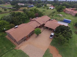 8565 m² Farm in Glen Austin