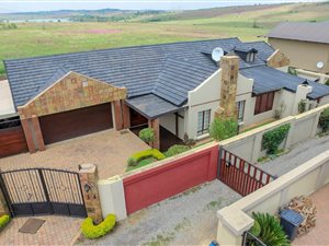 4 Bed House in Clearwater Flyfishing Estate