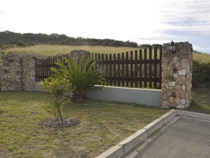 4008 m² Land available in Island View