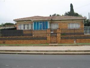 3 Bed House in Primrose