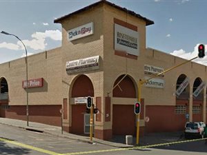 59.4099998474121 m² Retail Space in Rosettenville