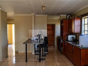 3 Bed House in Riamarpark