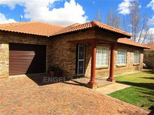 3 Bed House in Grimbeek Park