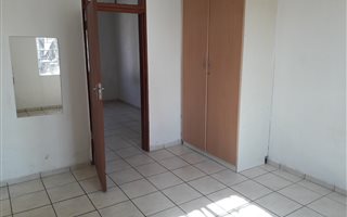 2 Bedroom Apartment in Newclare