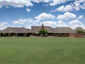 173 ha Farm in Middelburg Central