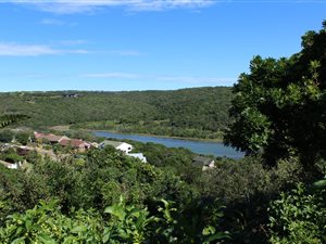1319 m² Land available in Cintsa