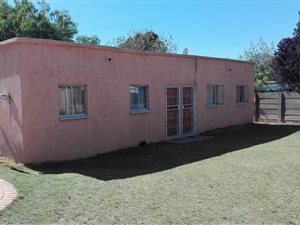 1 Bed Apartment in Mayberry Park