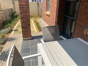 2 Bed Apartment in Newtown