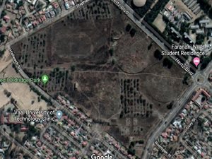 Commercial space in Vanderbijlpark CW5