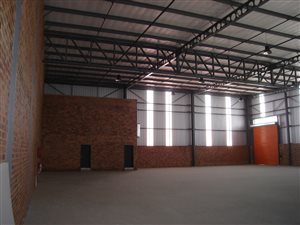 640 m² Commercial space in Sebenza