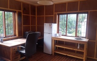 Bachelor apartment in Kenilworth Upper