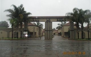 3 Bedroom Apartment in Die Heuwel
