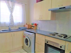 2 Bed Townhouse in Cloverdene