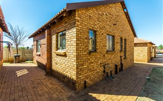 3 Bedroom House in Protea Glen