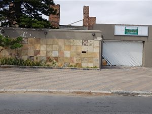 5 Bed House in Belhar