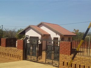 2 Bed House in Odinburg Gardens