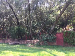 1000 m² Land available in Waterkloof Ridge