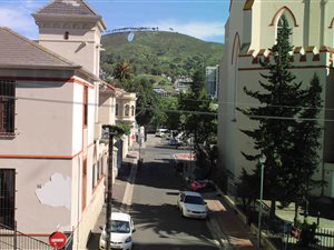 2 Bed Apartment in Cape Town City Centre