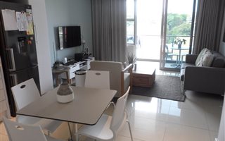 2 Bedroom Apartment in Rosebank