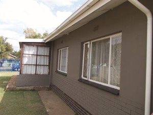 3 Bed House in Nigel Central