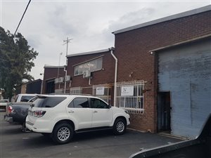 795 m² Industrial space in Primrose
